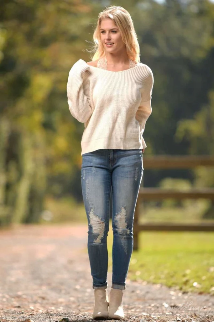 I Knit You Knot - Off White Sweater - Image 5