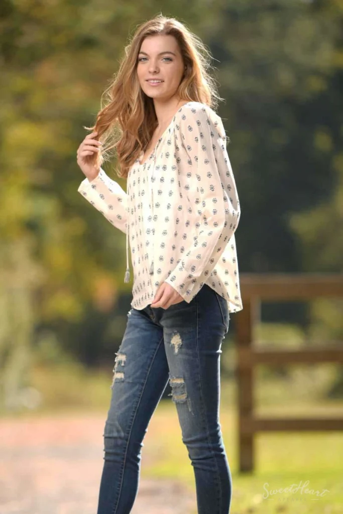 Whim Me Over - Tassel Top - Image 4